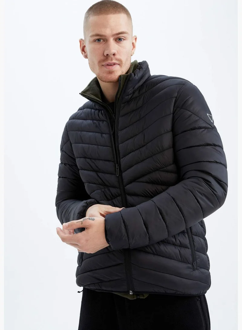 ديفاكتو Standard Fit Long Sleeve Bomber Jacket