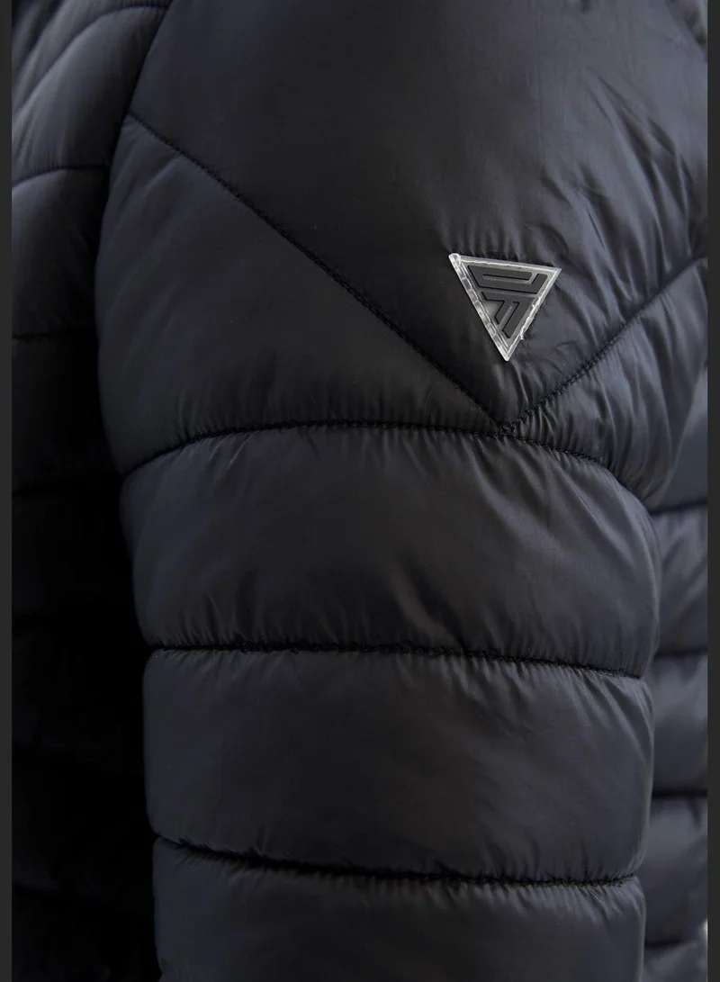 ديفاكتو Standard Fit Long Sleeve Bomber Jacket
