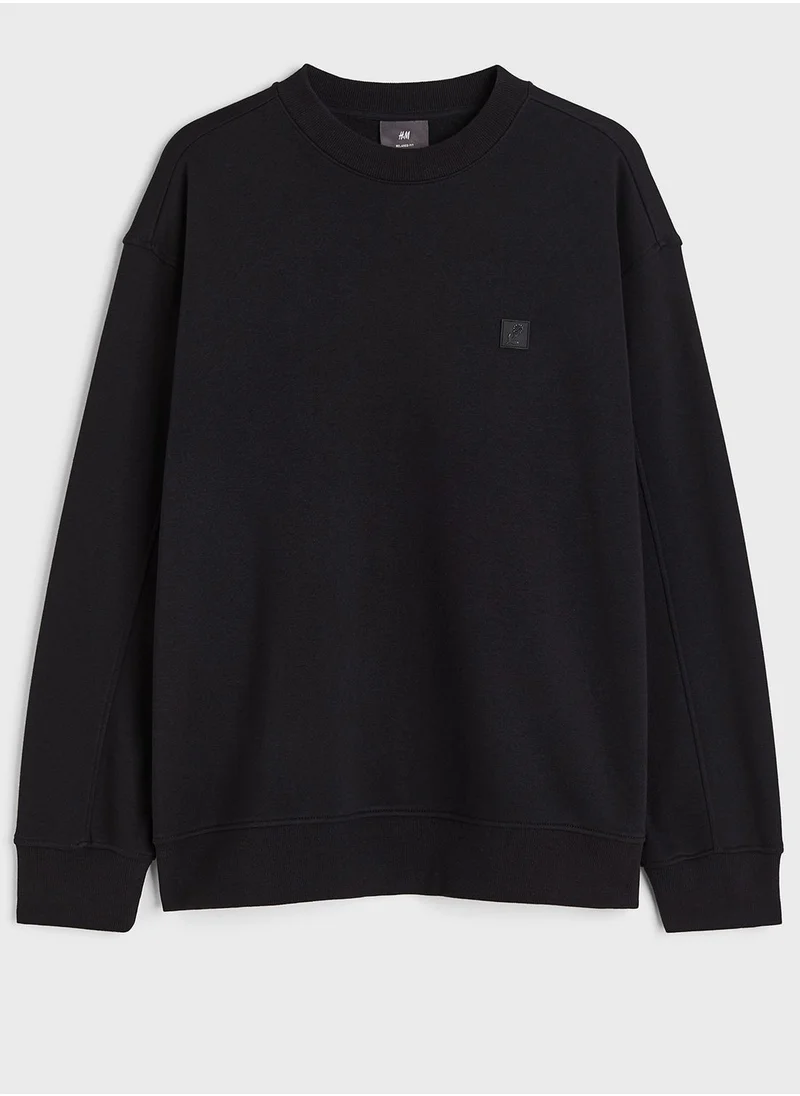 اتش اند ام Essential Relaxed Fit Sweatshirt