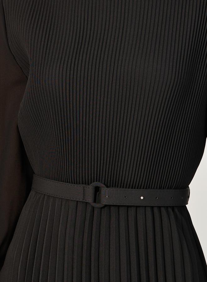 Styli Pleated Chiffon Dress  - Image 4
