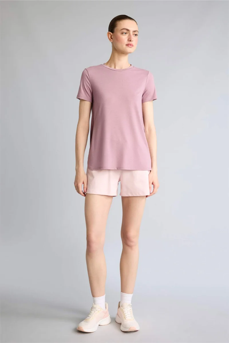 ديفاكتو Long Fit Crew Neck Sports T-Shirt