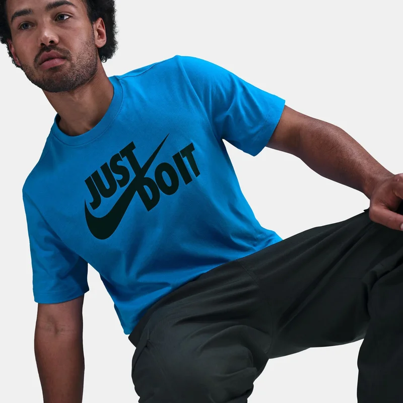 Nike Men's Sportswear Just Do It Swoosh T-Shirt