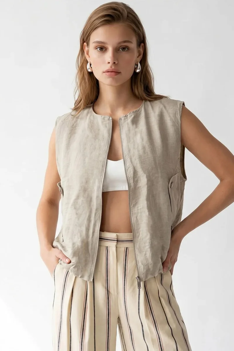 Mixray MIXRAY Women's Woven Poplin Waistcoat With Zip Front