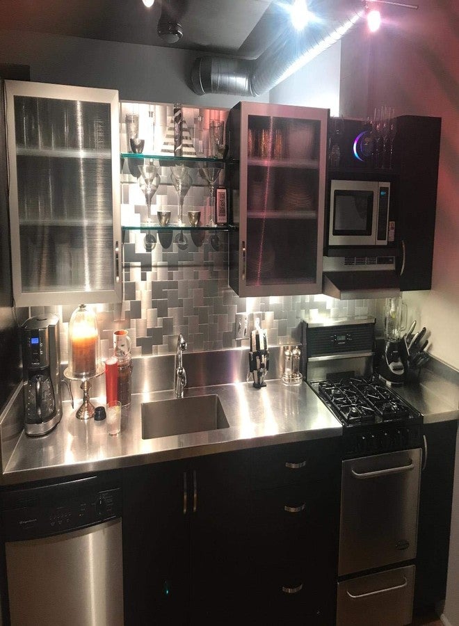 Art3d Peel and Stick On Metal Steel Backsplashes, 10-Piece Puzzle Brush Silver Square - Image 4