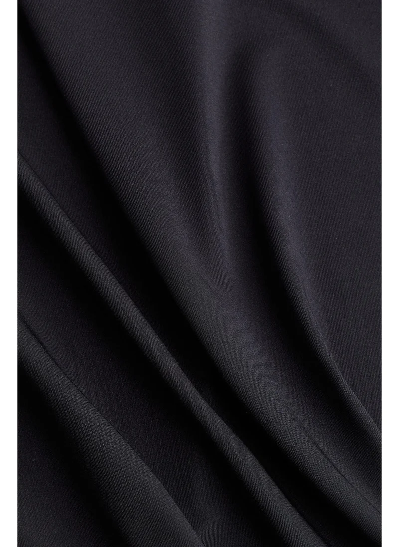 H&M Fitted T-shirt