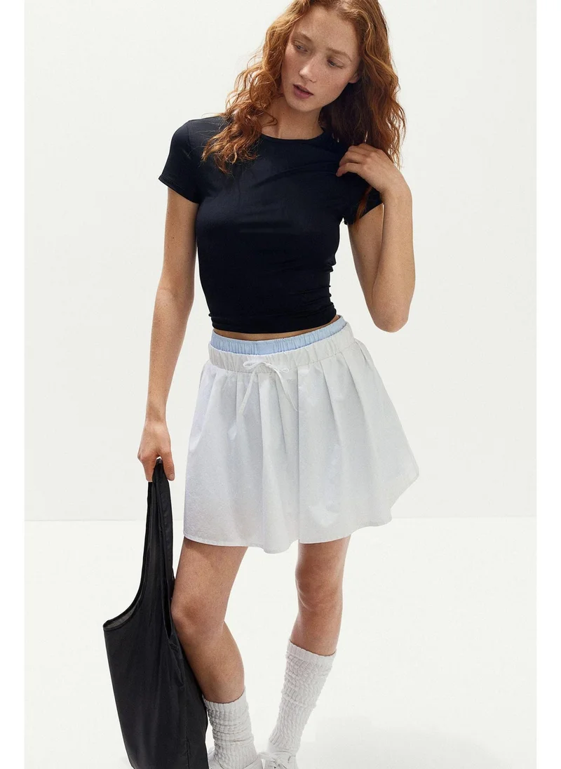 H&M Fitted T-shirt