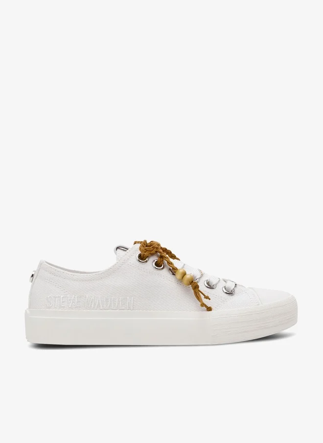 Low top sneakers
