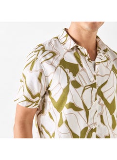 Iconic Iconic Relaxed Fit All-Over Print Shirt with Spread Collar and Short Sleeves  - Image 4