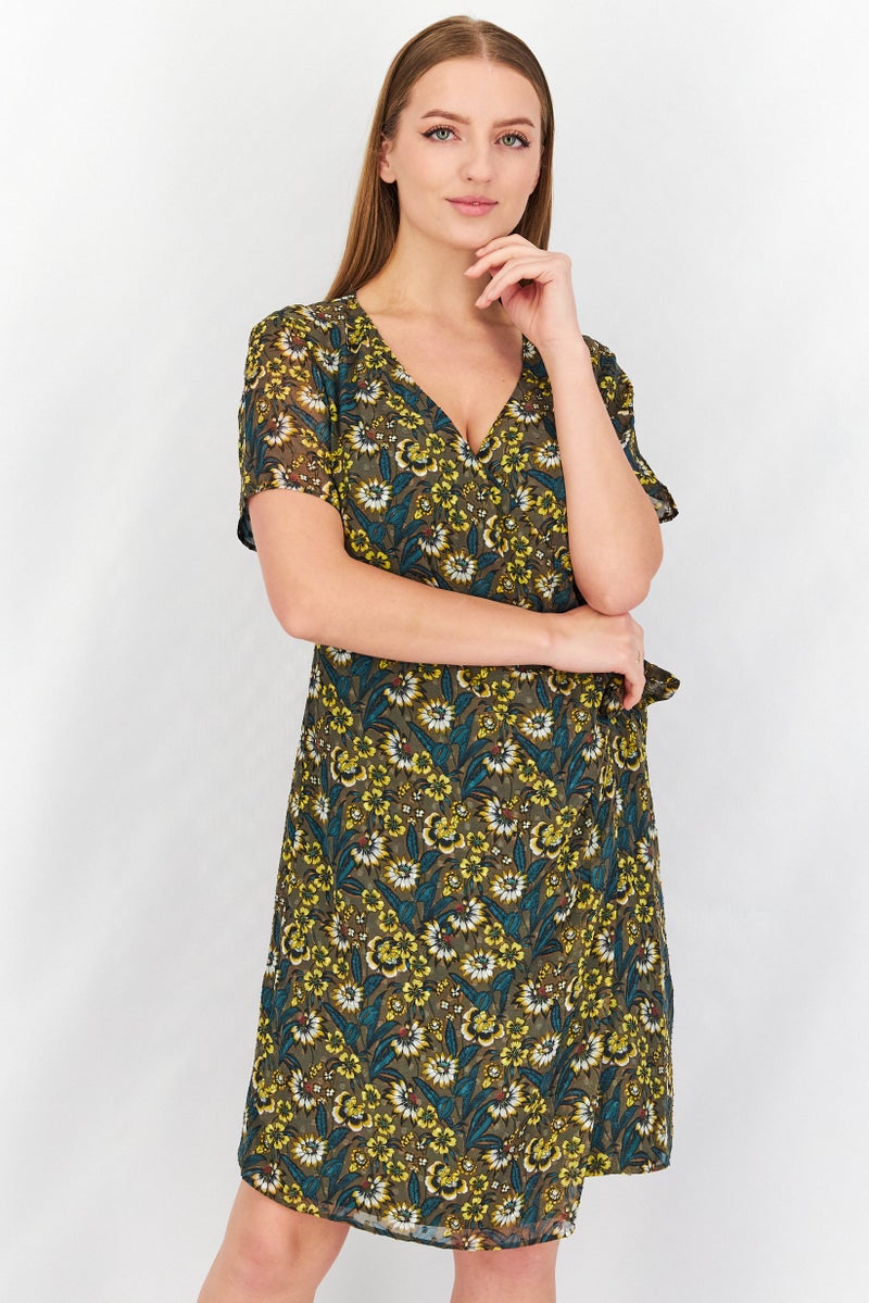 One Step Women Floral Short Sleeve Midi Wrap Dress, Dark Green Combo - Image 1