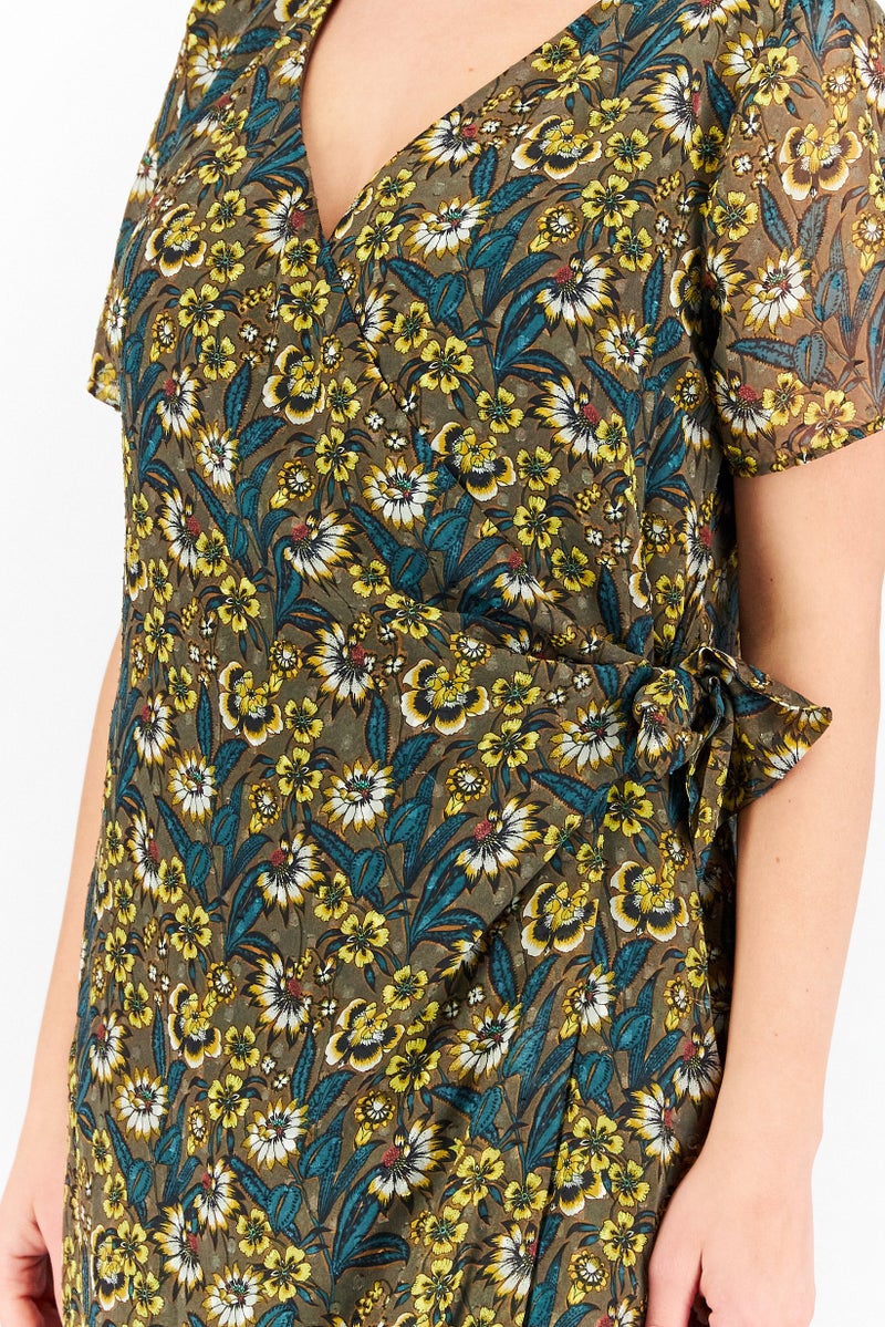 One Step Women Floral Short Sleeve Midi Wrap Dress, Dark Green Combo - Image 4