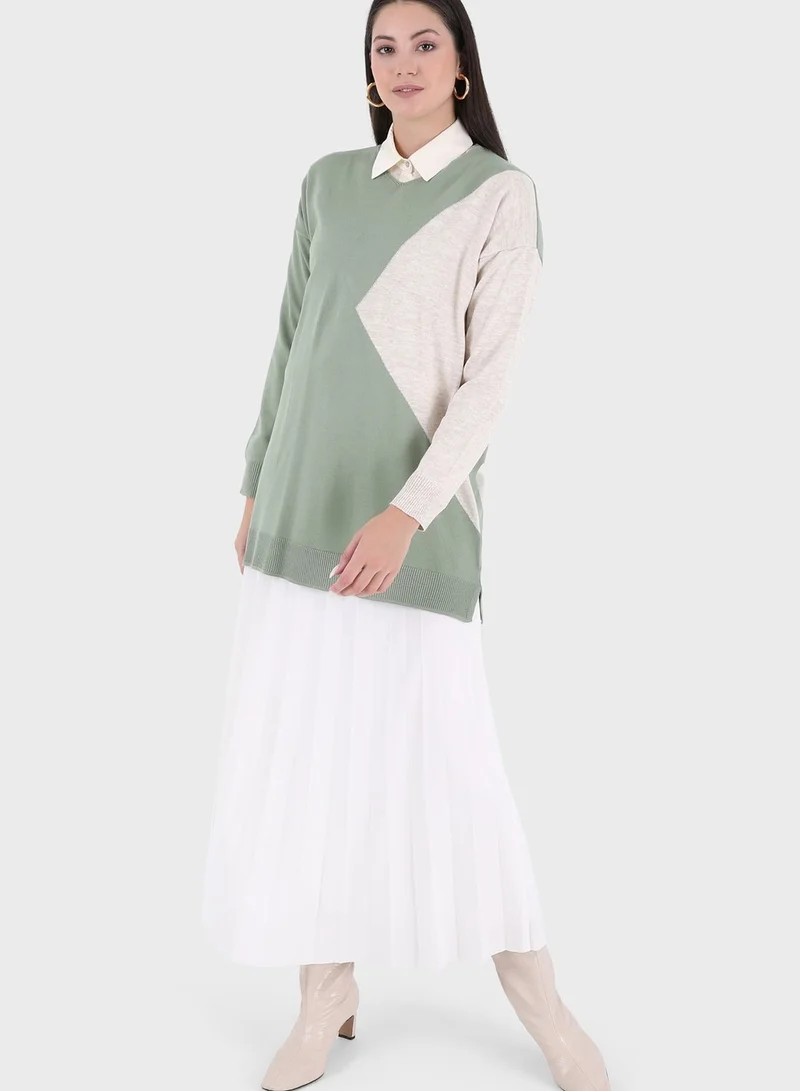 Tavin by Modanisa Contrast Detail Knitted Sweater