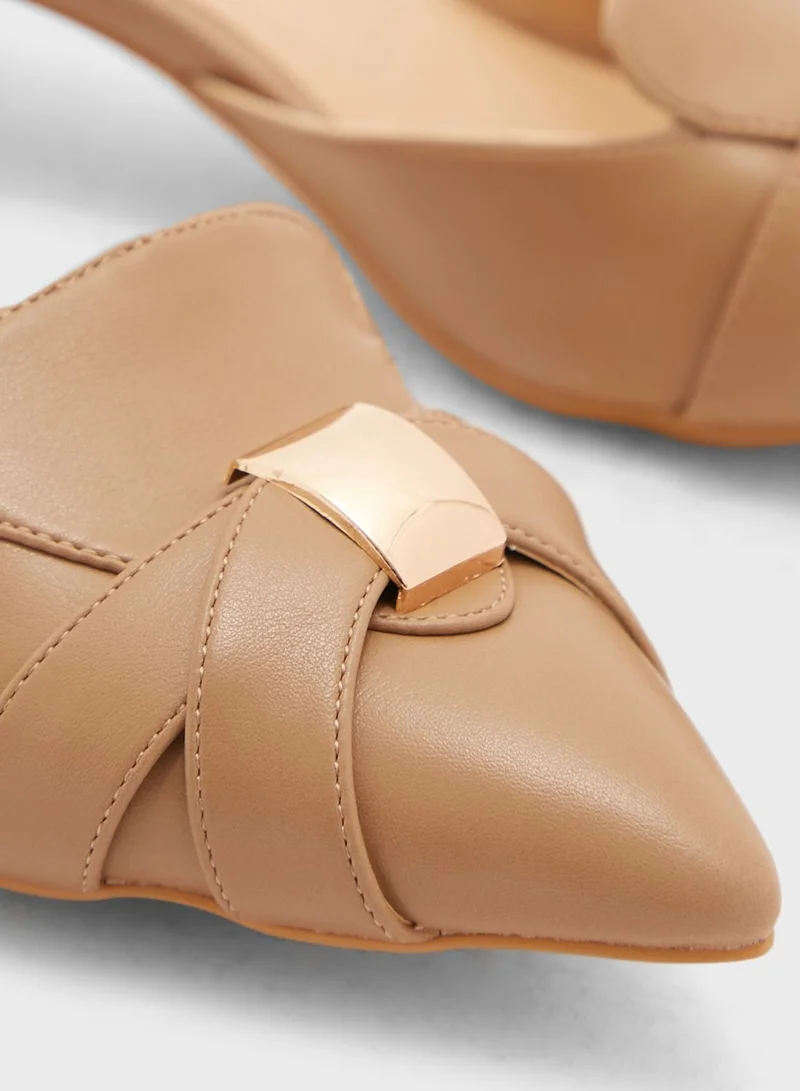 Khizana Flat Bow Pointed Slip-On Pump