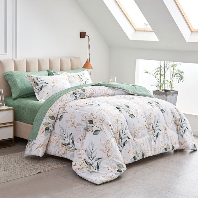 6 PIECE BED IN A BAG TWIN GREEN LEAVES PRINTED ON WHITE BOTANICAL DESIGN MICROFIBER COMFORTER SET FOR ALL SEASON 1 COMFORTER 2 PILLOW SHAMS 1 FLAT SHEET 1 FITTED SHEET 1 PILLOWCASE