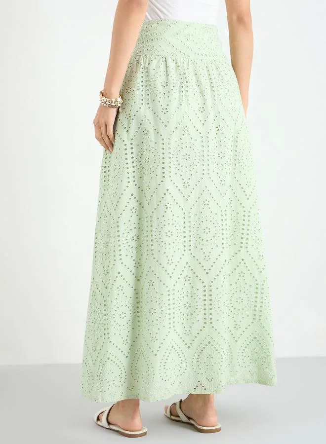 Styli Styli Green Schiffli Maxi Skirt