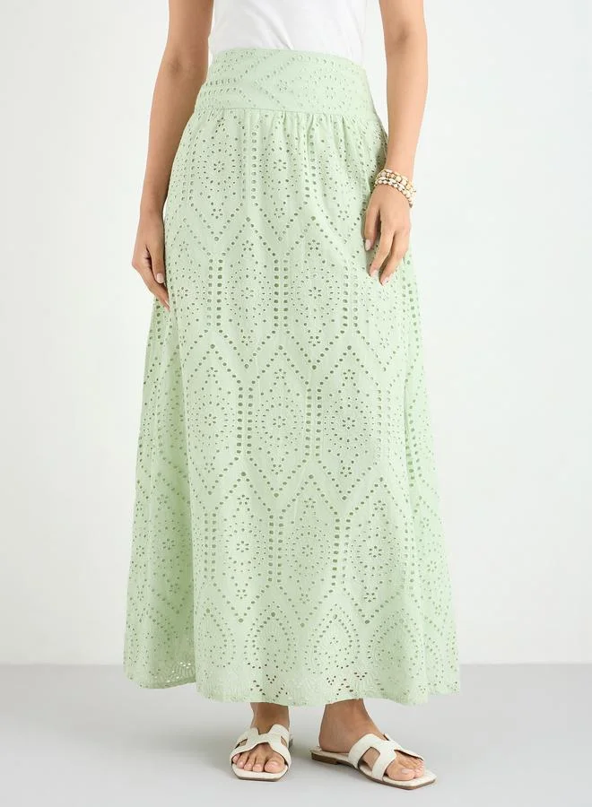 Styli Styli Green Schiffli Maxi Skirt