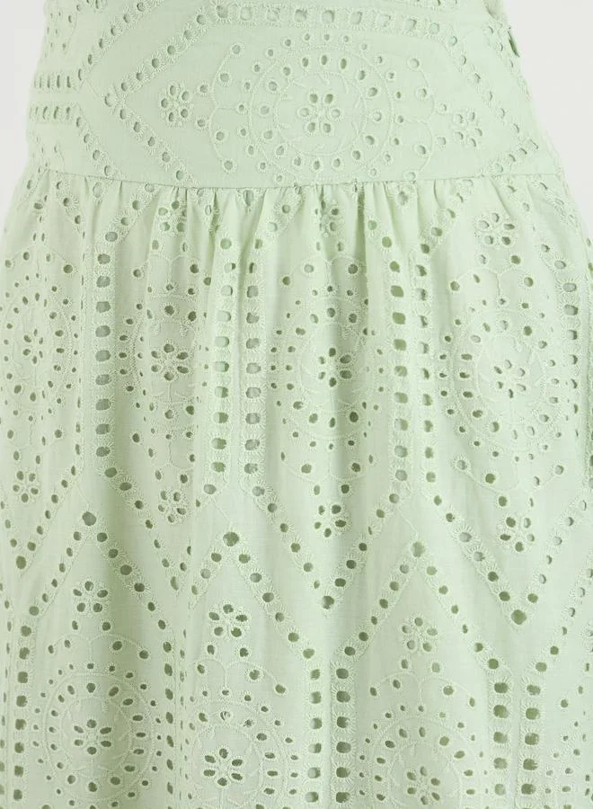 Styli Styli Green Schiffli Maxi Skirt