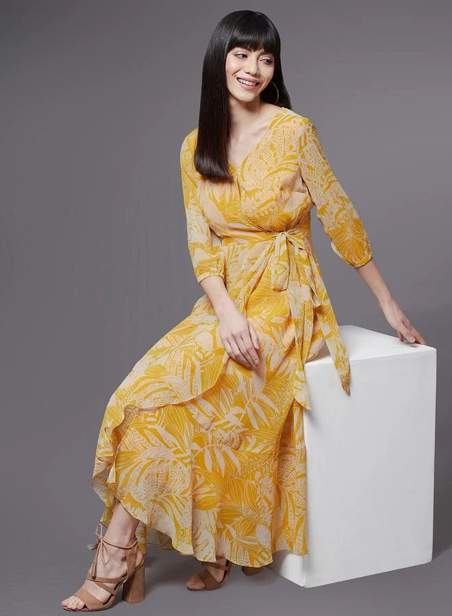 Miss Chase Miss Chase Leaf Print Asymmetric Hem A-Line Midi Dress