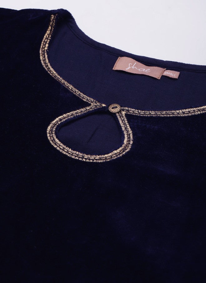 SASSAFRAS Navy Blue Velvet Kurta for Women - Image 2