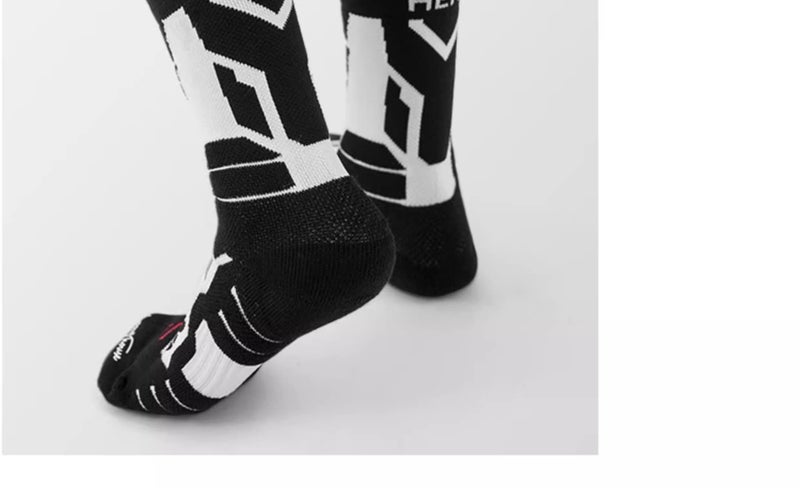 Children's Sports Socks Boys Running Training Basketball Socks Non-slip Shock Absorbing Breathable Socks Thickened Towel Bottom - Image 4