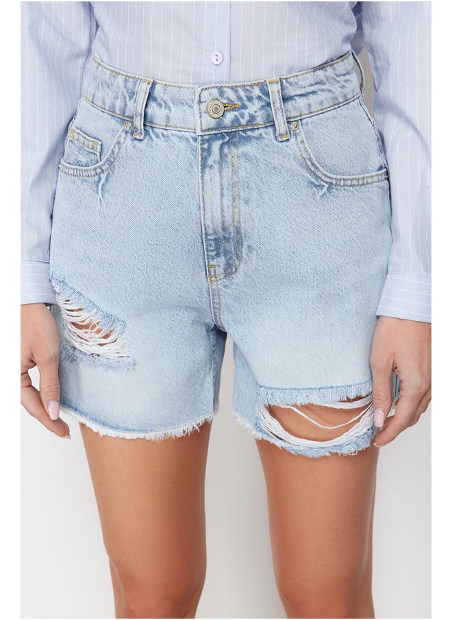 trendyol Blue Ripped High Waist Denim Shorts TWOSS24SR00132  - Image 4