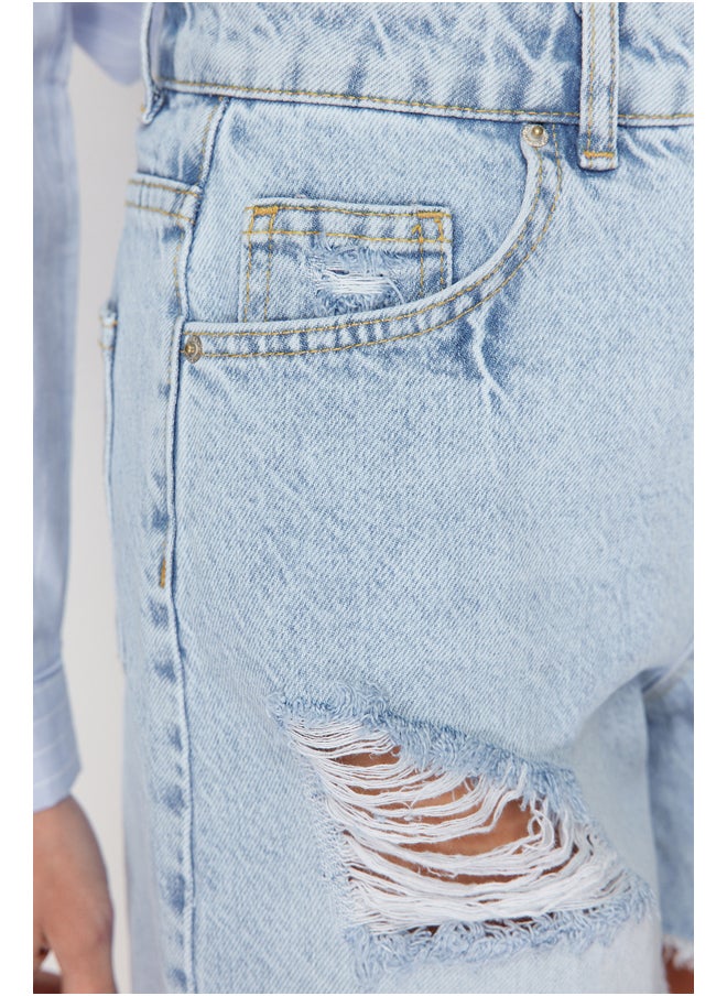 trendyol Blue Ripped High Waist Denim Shorts TWOSS24SR00132  - Image 5