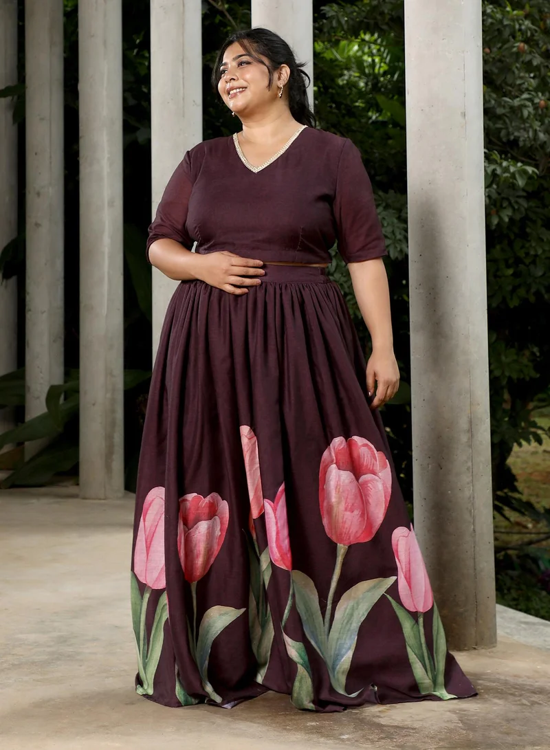 Instafab Plus  Instafab Plus Women's Burgundy Red Foliage-Roses Imprint Co-Ord Set For Ethnic Wear | V-Neck, Short Regular Sleeves | Floral Print Plain Fabric | 3 Piece Co-Ords For Evening & Party Wear for Women | Best Price UAE