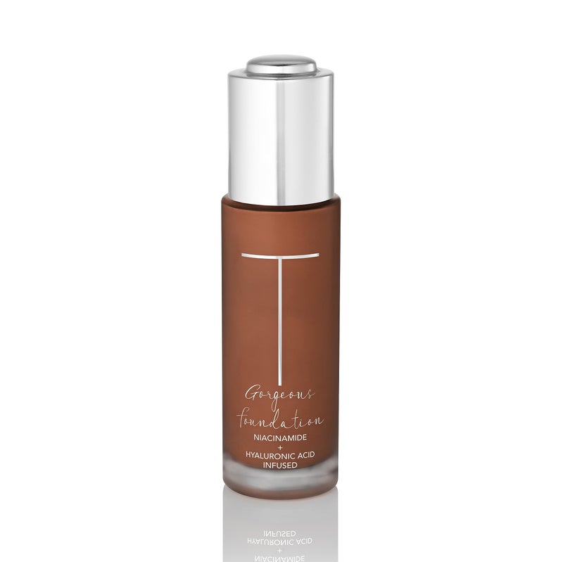 Trish McEvoy Gorgeous Foundation: Shade 11TG, 30ml/1 oz - Image 1