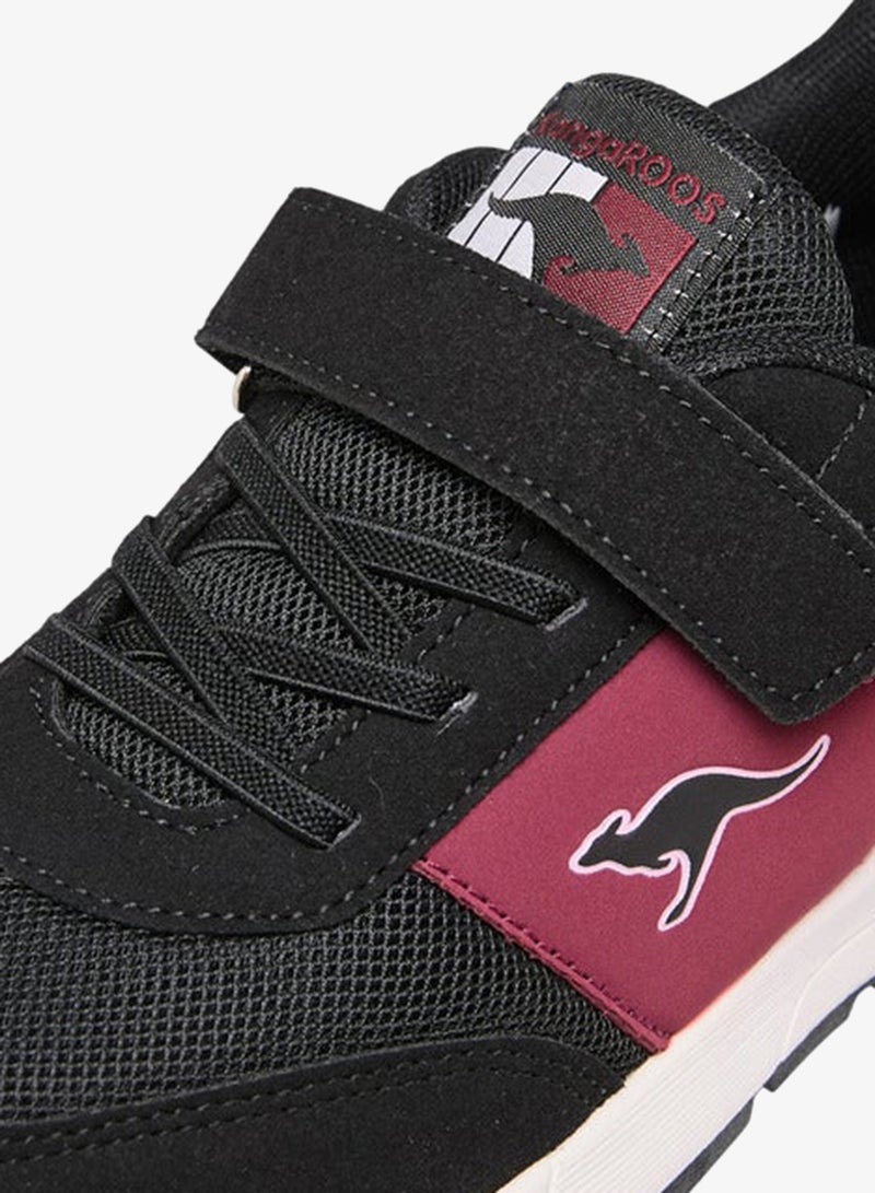 كانغاروس حذاء رياضي بناتي بطبعة شعار مع إغلاق بشريط لاصق - Image 4