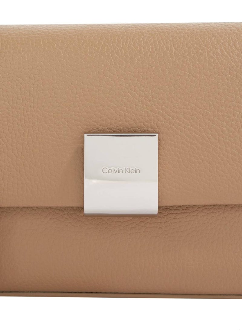 CALVIN KLEIN Women's Ck Plaque Crossbody Bag - Faux Leather, Beige  - Image 5