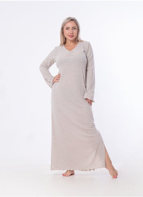Distinctive nightgown