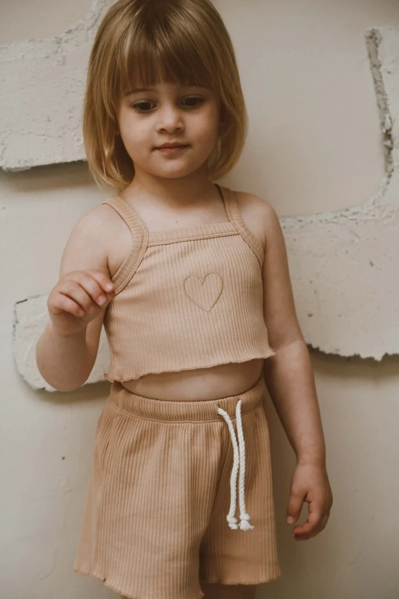 اوهلالا كوالا Heart Crop Top and Shorts Set