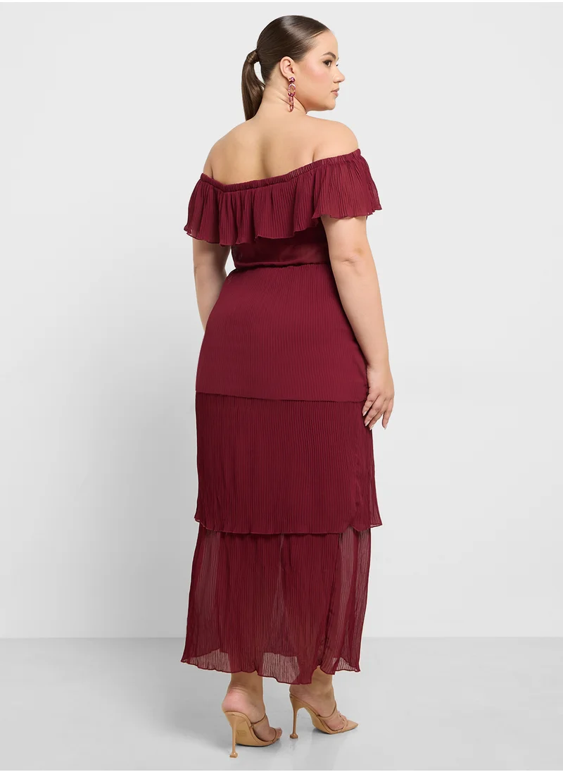 Ella Plus Pleated Dress In Layers