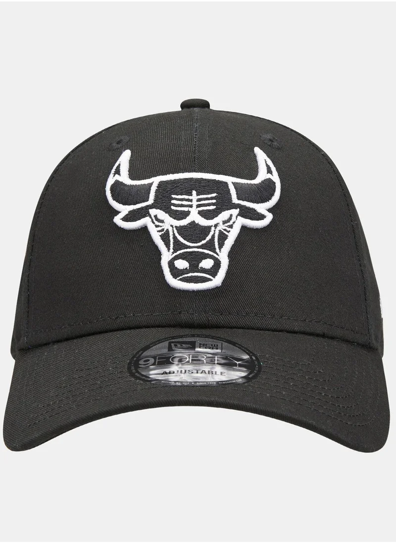 NEW ERA Men’s NBA Essential Outline 940 Chicago Bulls Cap