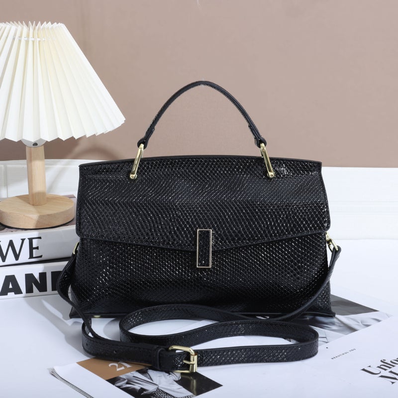 2025 Snake Pattern Shiny Leather Large Capacity Women'S Bag Fashion Shoulder Bag High-End Handbag Popular Live Streaming Organ Bag Light Luxury - Image 2