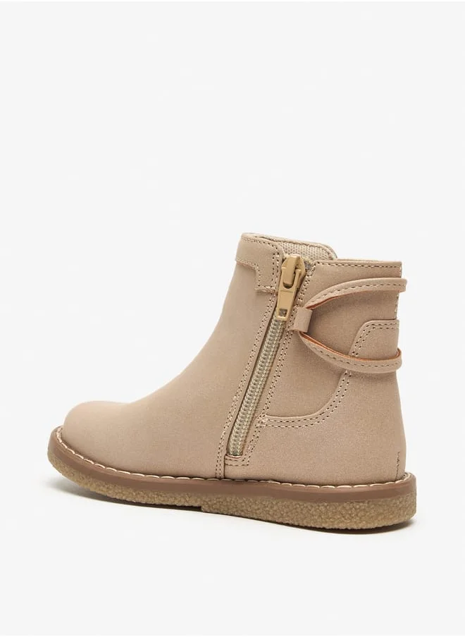 جونيورز Solid Ankle Boots with Zip Closure and Heart Patches