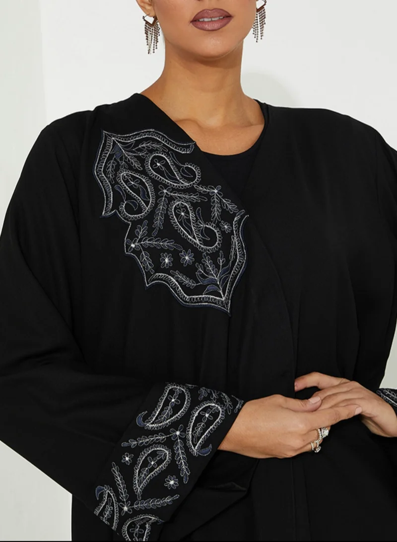 روزيت عباية Black Abaya with Navy and silver Stitching design