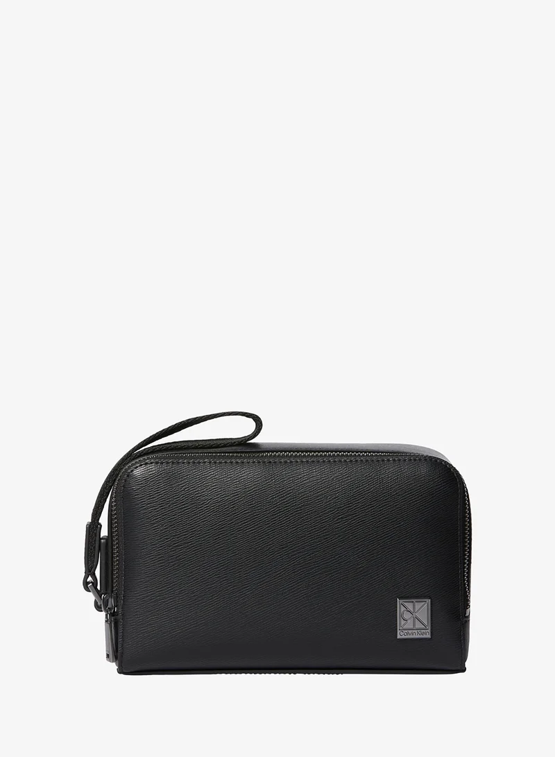 CALVIN KLEIN Emblem Hardware Bracelet Strap Washbag