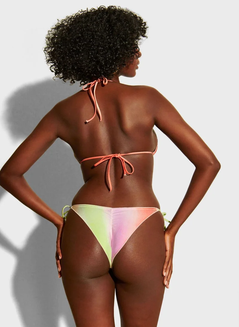 انديز هالتر الرقبة بيكيني الأعلى