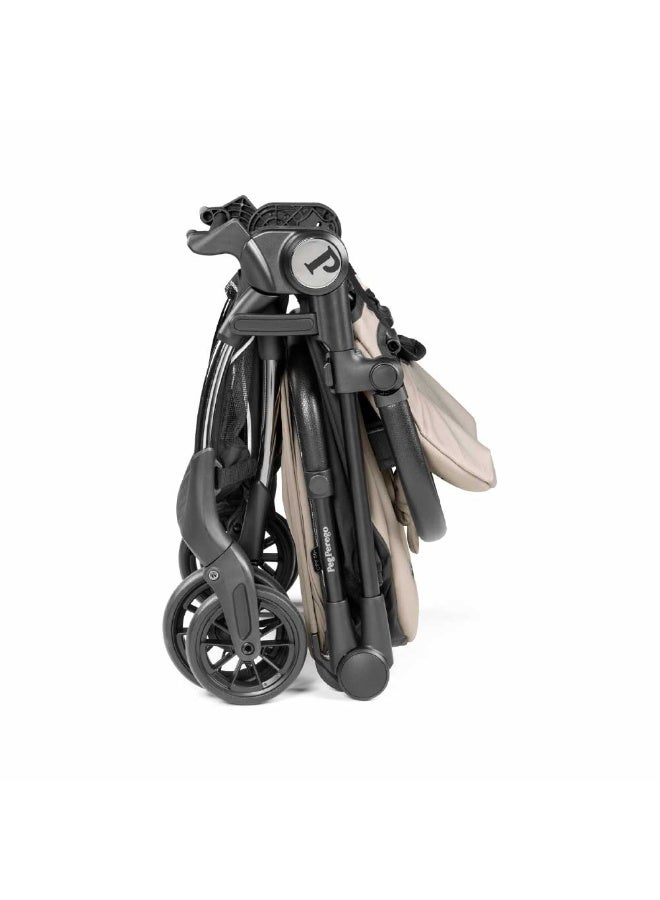 Peg Perego Volo Ultra-Compact lightweight Cabin Stroller, suitable from 0M+  - Misty Beige - Image 4