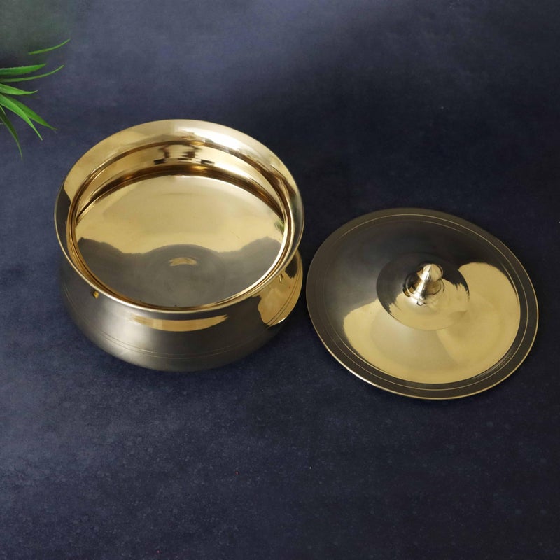 Spillbox Putrika Brass Kitchen Appliances Cooking Serving Pot Pan|Biryani Handi|Urli|Serveware|Tope |Patila|Cookware Bowl|Cooking Bowl Set with Lid[Weight: 1.06Kg]- Kansya Handi - Image 4
