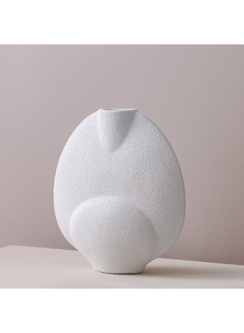 DANUBE HOME مزهرية ليكسي كراميل الخزفية – مزهرية زهور زخرفية عصرية لغرفة المعيشة، طاولة الطعام والمكتب، قطعة فخمة من الفخار بتصميم بسيط لتزيين المنزل وتنسيق الديكور L31 X W13.8 X H34Cm بيضاء - Image 1