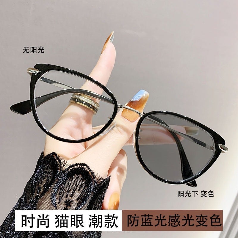 Red Book Internet Celebrity Same Style Cat's Eye Metal Frame Cross-border Myopia Glasses Can be Equiped with Retro Flat Glasses Full Frame Glasses - Image 1