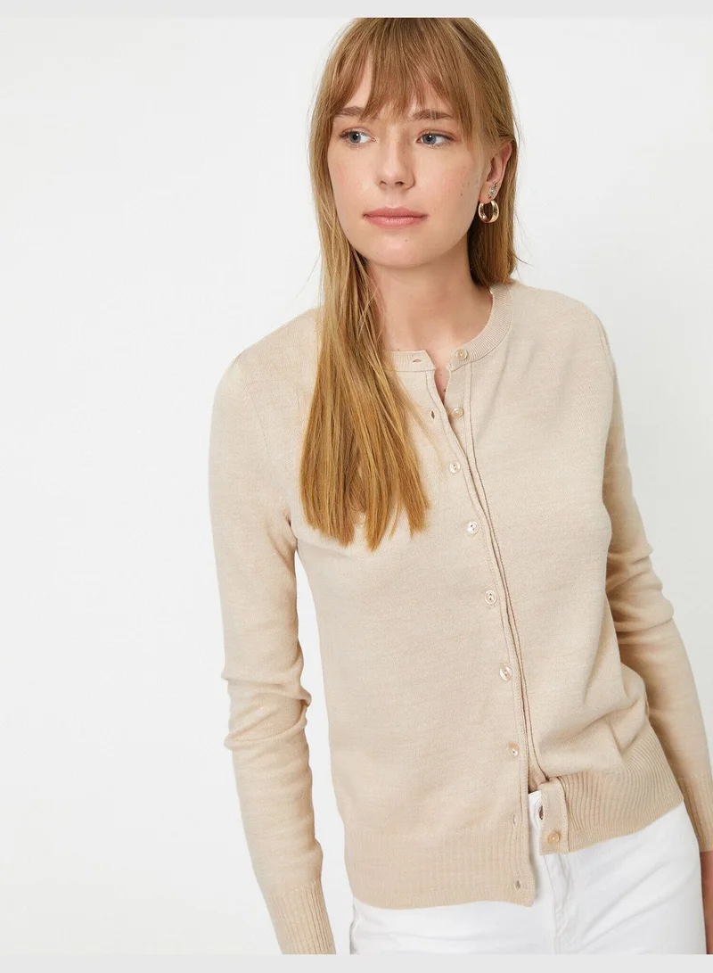 KOTON Button Detailed Long Sleeve Basic Cardigan