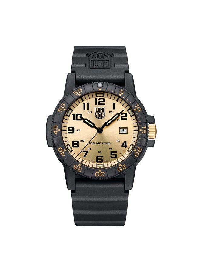 Luminox ساعة يد رجالية من البولي يوريثين بعقارب دائرية الشكل XS.0325.GP - 45 ملم - Image 1