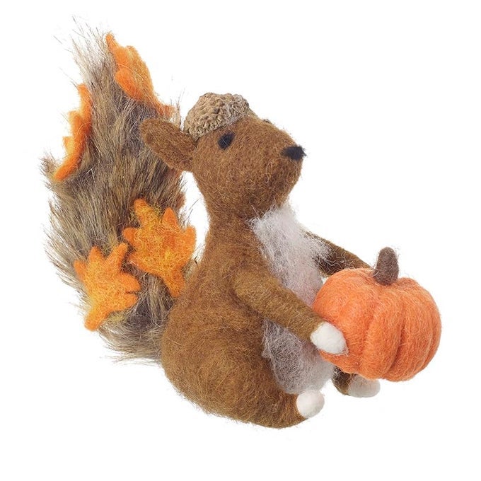 SITTING SQUIRREL WITH PUMPKIN DECORATION BROWNORANGE 13CM X 8CM X 10CM AUTUMN DECORATION SQUIRREL THEMED DCOR PUMPKIN DECORATION PERFECT FOR HOME KITCHEN LIVING ROOM TABLETOP
