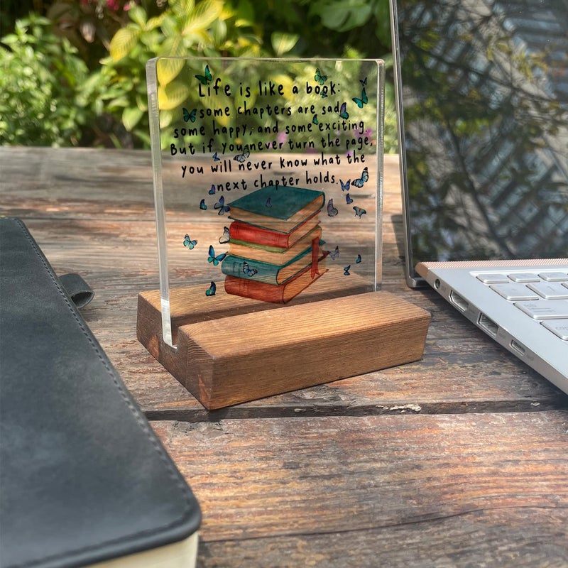 Vizuzi Book اقتباس مكتب مكتب مكتب ديكور ديكور علامة ملهمة كتاب إلهام هدية الفراشة أكريليك مع علامة الحامل الخشبية لعاشق الكتب كاوكر أخت النساء أصدقاء هدية - Image 3