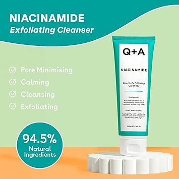 Q+A QA Niacinamide Gentle Exfoliating Cleanser Niacinamide Inulin and Fructose protect your skin against irritation and sensitivity whilst promoting clear calm skin 125ml - Image 3