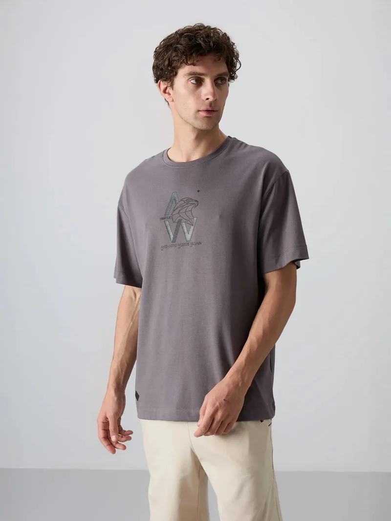 تومي لايف TOMMY Oversized Logo Crew Neck T-Shirt