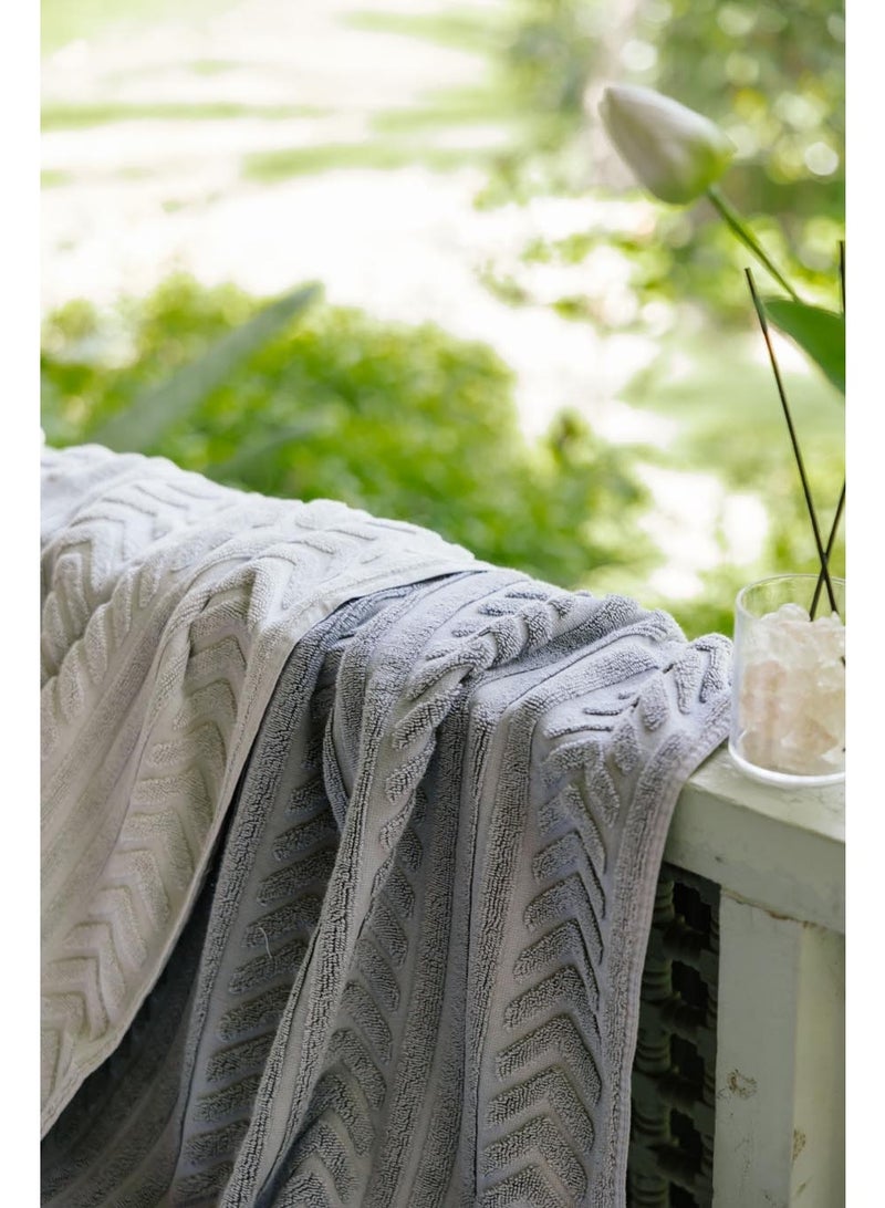 More cottons More cottons Streams Jacquard Towel 600 GSM 100% Cotton(Light Grey)50X100CM  - Image 3