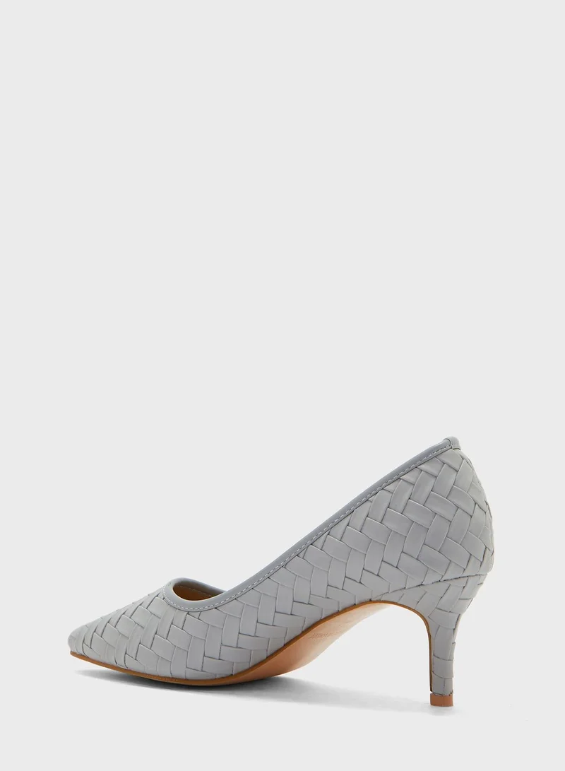 ELLA Weaved Pointed Pump